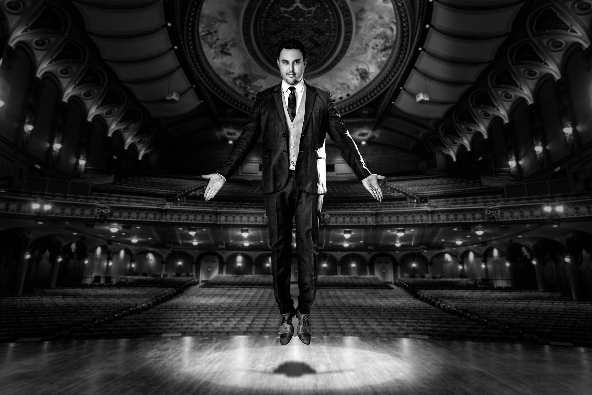 Read more about the article מופע טלפתיה אמן חושים