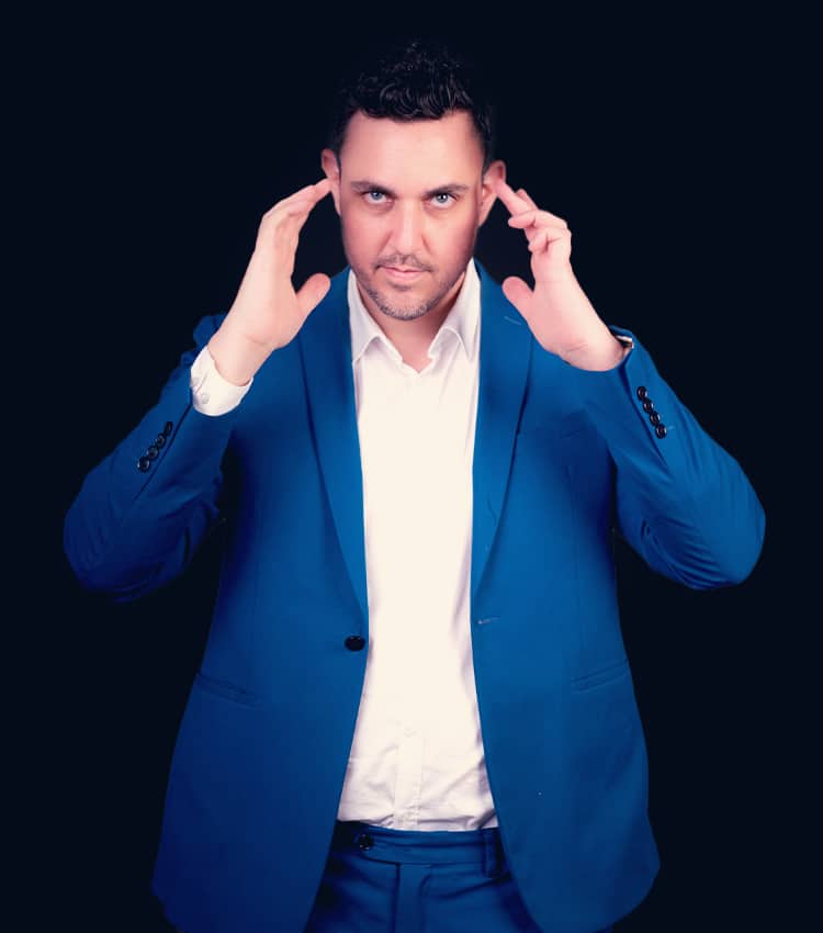 Read more about the article אמן חושים לערב חברה – לערב מלא עניין והנאה